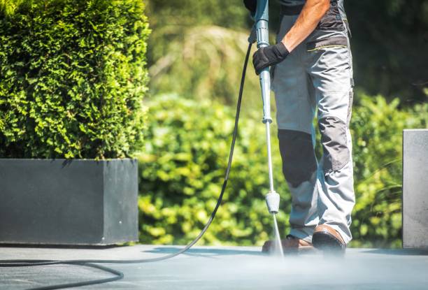 Best Pool Deck Cleaning  in Baywood, NY